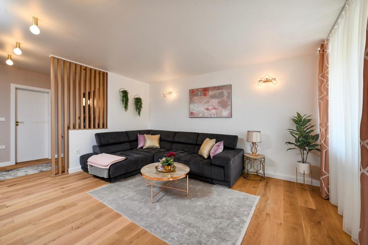 S Design Apartment Zadar Ngoại thất bức ảnh